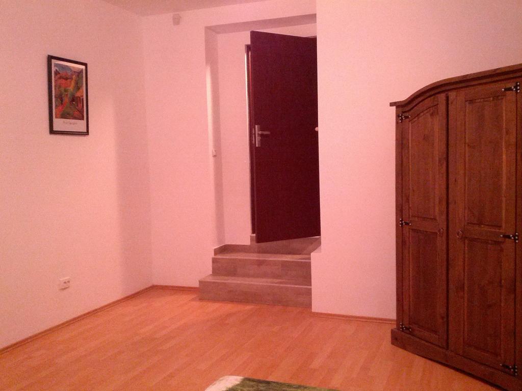 Matei Basarab Private Apartments Braşov Dış mekan fotoğraf